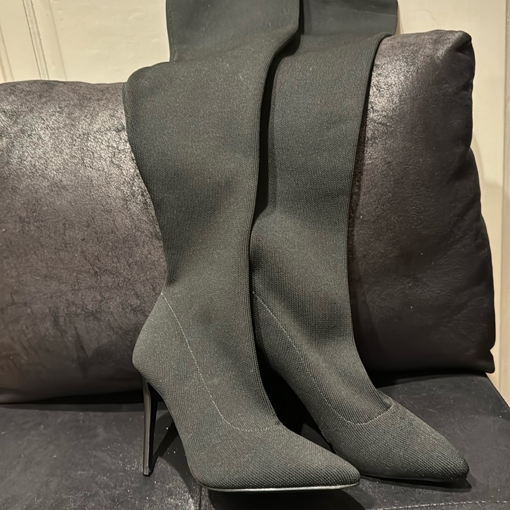 Kendall + Kyle knee high boots